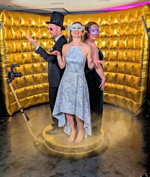 Large Gold and Glitter 360 Video Booth