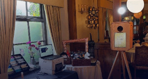 Wooden Vintage Photo Booth